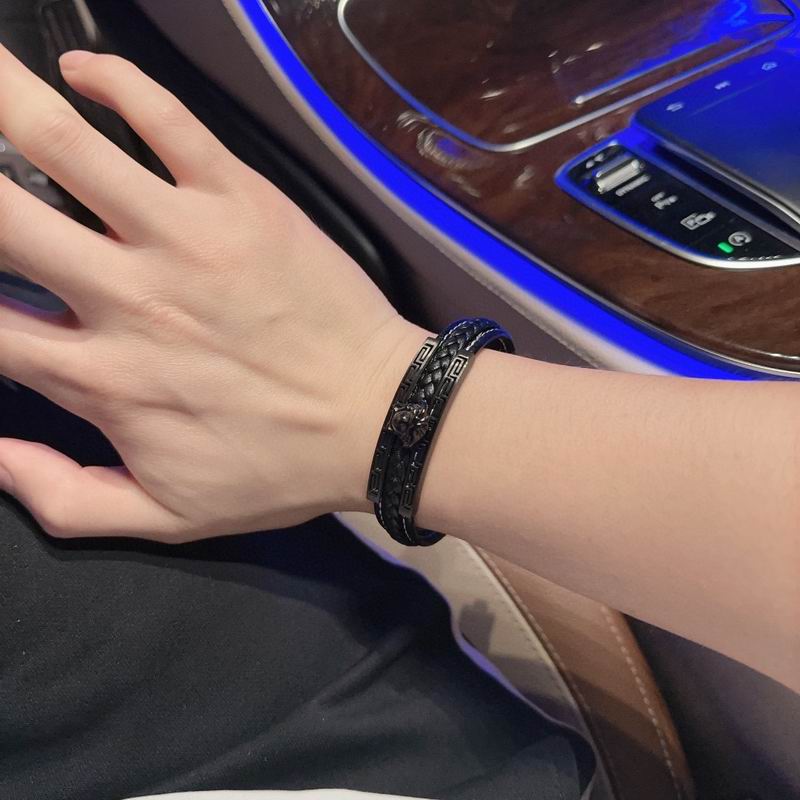 Versace bracelet 06lyx92 (9)